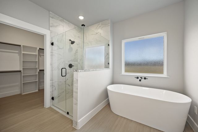 305 Caro Drive, West Tawakoni, TX 75474