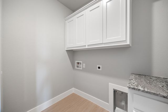 305 Caro Drive, West Tawakoni, TX 75474