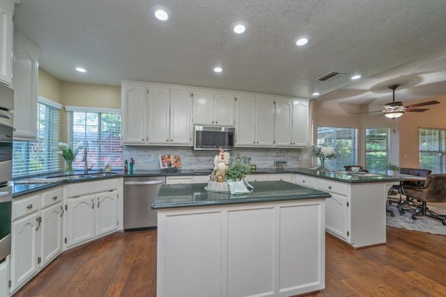 3182 Birmingham Way, El Dorado Hills, CA 95762