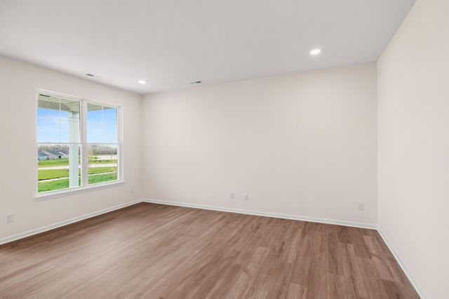 4053 Reflection Place, Valparaiso, IN 46385