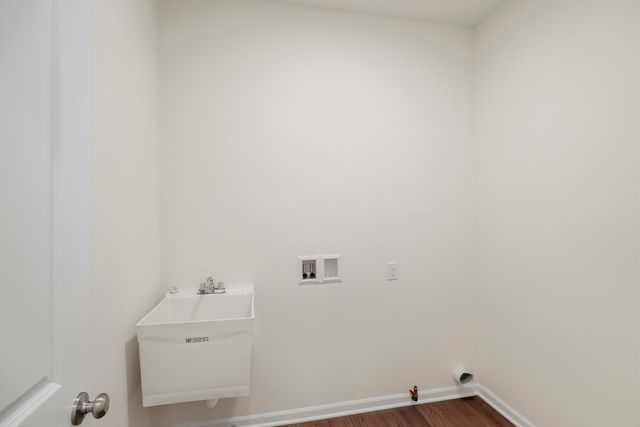 4053 Reflection Place, Valparaiso, IN 46385