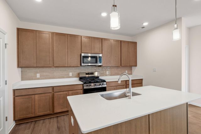 4053 Reflection Place, Valparaiso, IN 46385