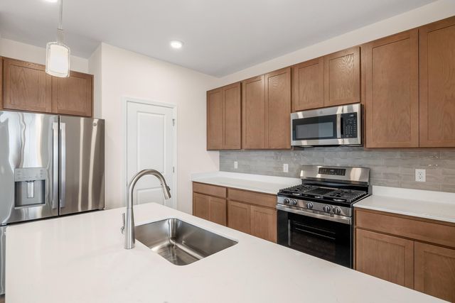 4053 Reflection Place, Valparaiso, IN 46385