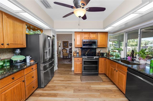 1626 SHERWOOD LAKES BOULEVARD, Lakeland, FL 33809