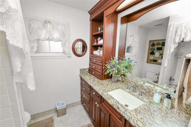 1626 SHERWOOD LAKES BOULEVARD, Lakeland, FL 33809