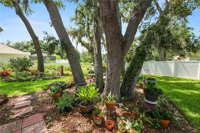 1626 SHERWOOD LAKES BOULEVARD, Lakeland, FL 33809