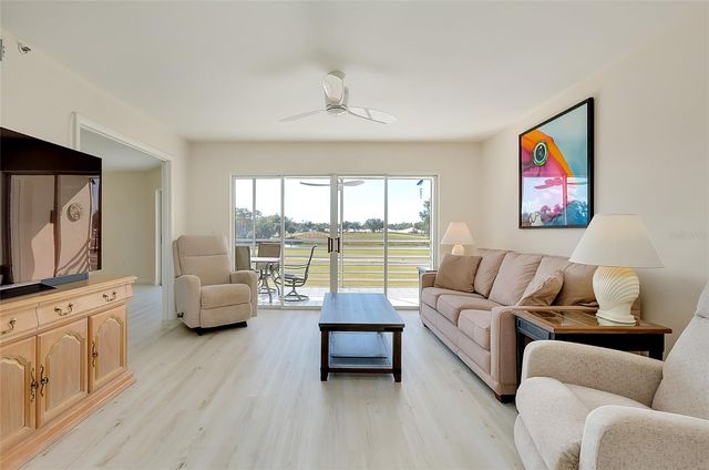 929 WEXFORD BOULEVARD 929, Venice, FL 34293