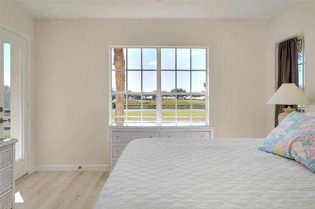 929 WEXFORD BOULEVARD 929, Venice, FL 34293