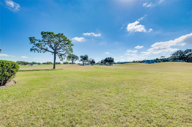 929 WEXFORD BOULEVARD 929, Venice, FL 34293