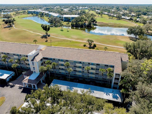 929 WEXFORD BOULEVARD 929, Venice, FL 34293