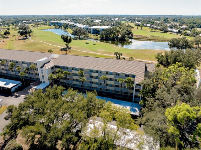 929 WEXFORD BOULEVARD 929, Venice, FL 34293