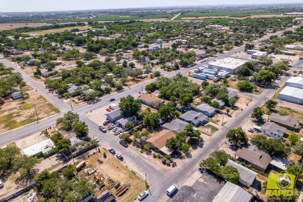 Image 23 of property listing at 1905 Ben Ficklin Road, San Angelo, TX 76903
