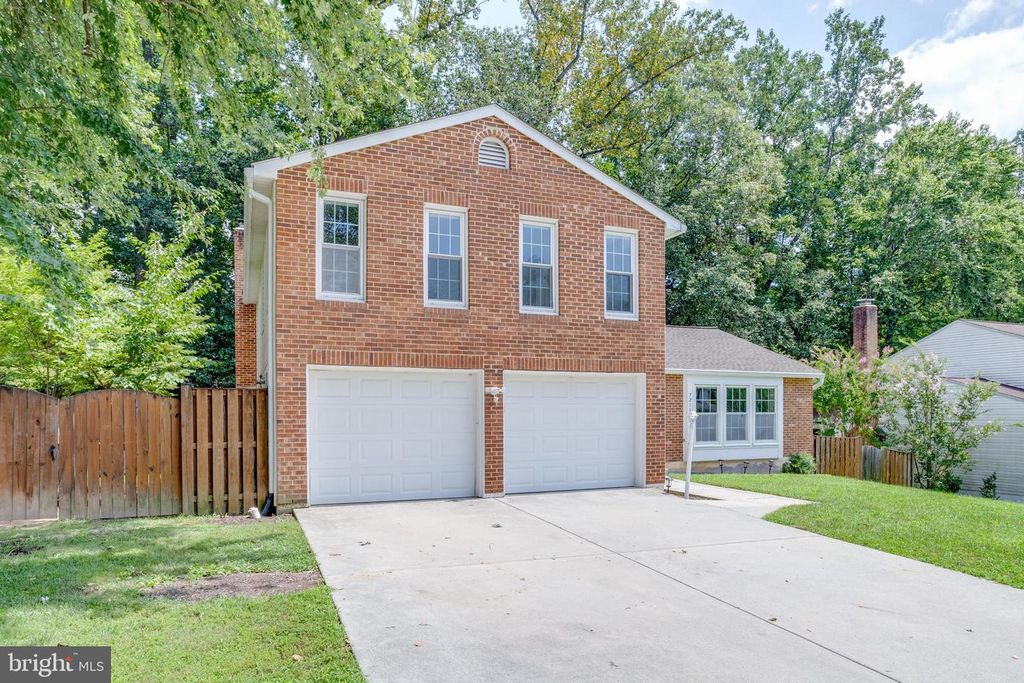 7211 ADRIENNE GLEN AVE, Springfield, VA 22152