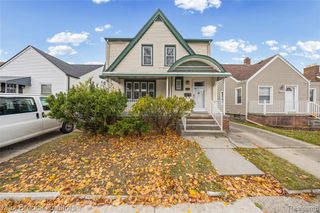 6053 Yinger Avenue, Dearborn, MI 48126