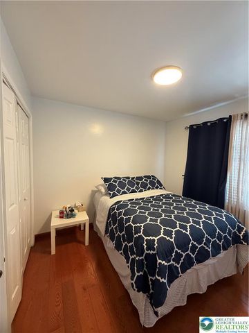 222 North Oak Street, Freemansburg Boro, PA 18017