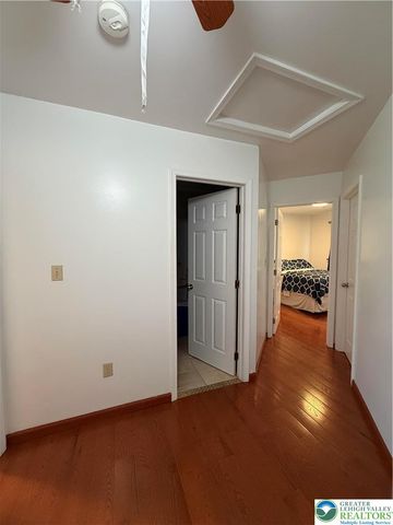 222 North Oak Street, Freemansburg Boro, PA 18017