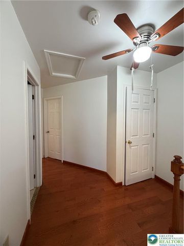 222 North Oak Street, Freemansburg Boro, PA 18017