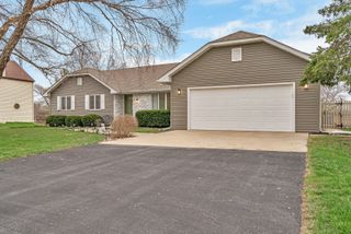 218 San Carlos Road, Minooka, IL 60447