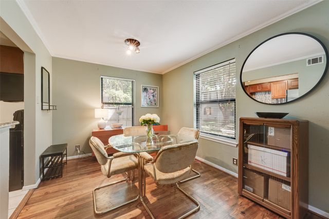 4930 N Hall Street B, Dallas, TX 75235