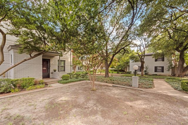 4930 N Hall Street B, Dallas, TX 75235