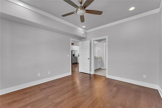 2001 S Florida Way, Fayetteville, AR 72701