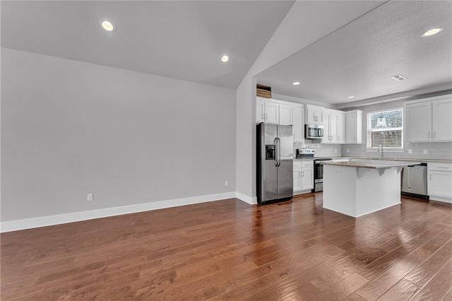 2001 S Florida Way, Fayetteville, AR 72701