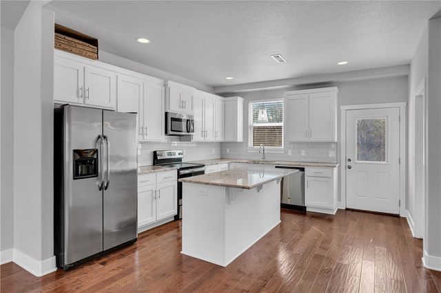 2001 S Florida Way, Fayetteville, AR 72701