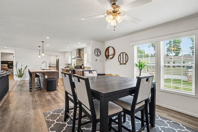 6420 Suffield Lane, Kalamazoo, MI 49009