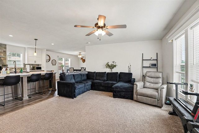 6420 Suffield Lane, Kalamazoo, MI 49009