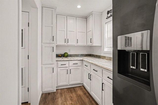 6420 Suffield Lane, Kalamazoo, MI 49009