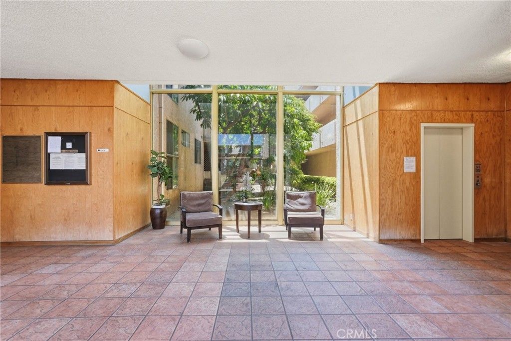 5429 Newcastle 303, Encino, CA 91316 — photo 4
