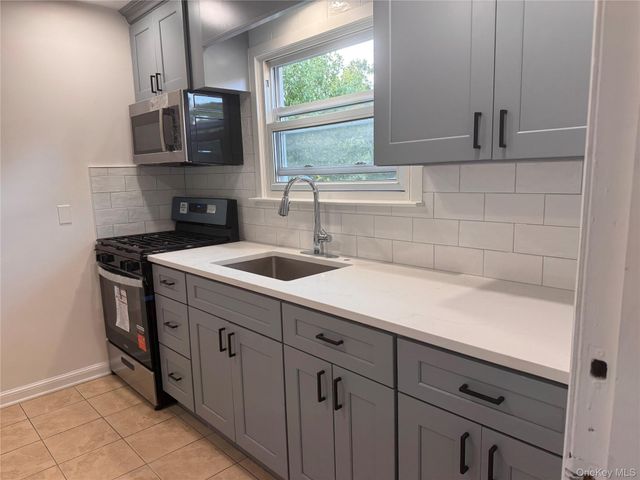 36 Congers Road 4, New City, NY 10956