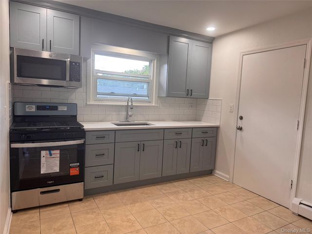 36 Congers Road 4, New City, NY 10956