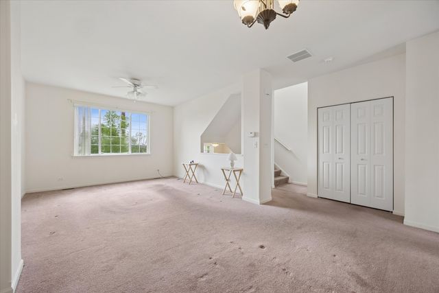 2544 Hatfield Court, Elgin, IL 60123