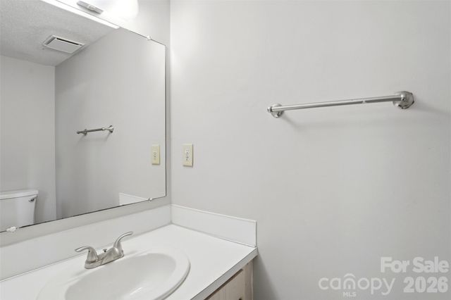 8846 Hunter Ridge Drive, Charlotte, NC 28226