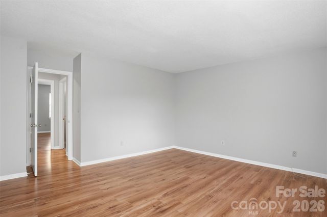 8846 Hunter Ridge Drive, Charlotte, NC 28226