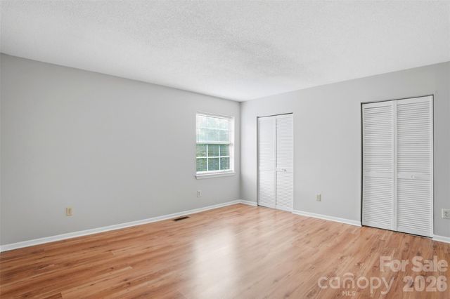 8846 Hunter Ridge Drive, Charlotte, NC 28226