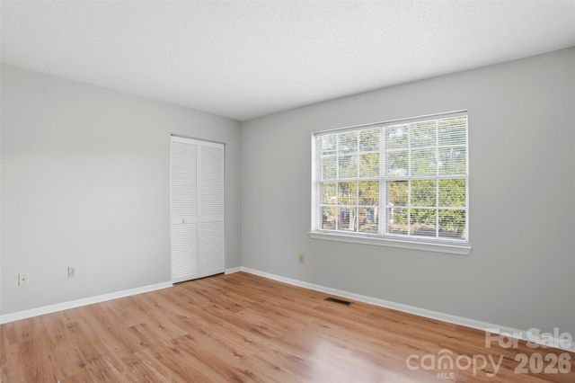 8846 Hunter Ridge Drive, Charlotte, NC 28226