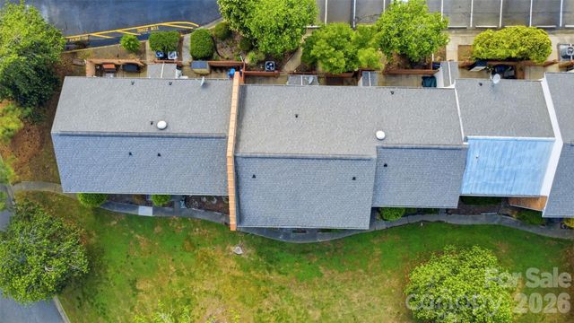 8846 Hunter Ridge Drive, Charlotte, NC 28226
