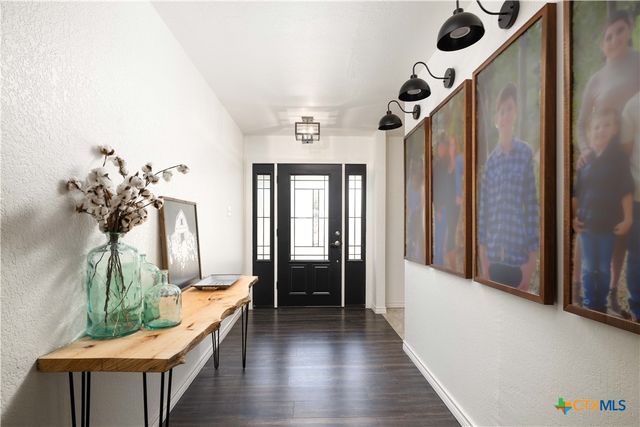 519 Eden Ranch Drive, Canyon Lake, TX 78133