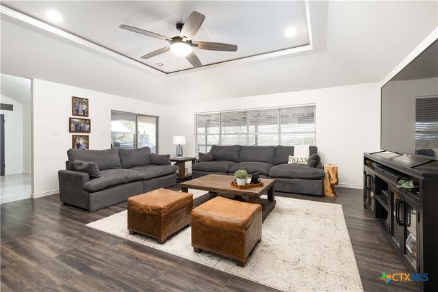 519 Eden Ranch Drive, Canyon Lake, TX 78133