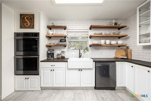 519 Eden Ranch Drive, Canyon Lake, TX 78133