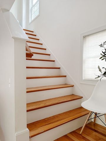 555 Main St 9, Woburn, MA 01801