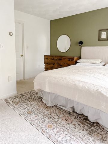 555 Main St 9, Woburn, MA 01801