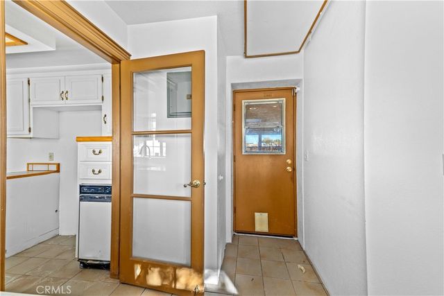 11815 Ivy, Hesperia, CA 92345