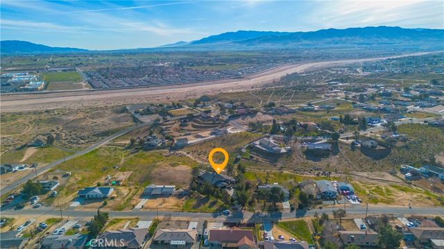 11815 Ivy, Hesperia, CA 92345
