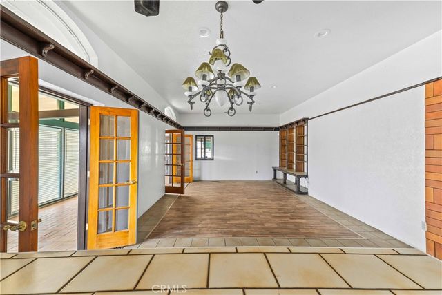 11815 Ivy, Hesperia, CA 92345