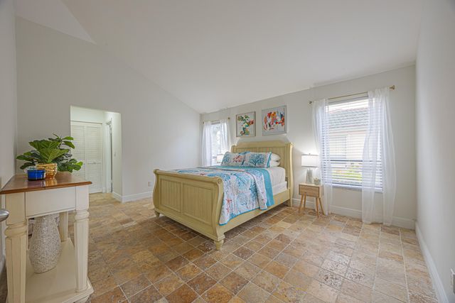 3625 Inverrary Boulevard W, Lauderhill, FL 33319