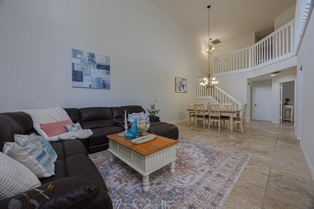 3625 Inverrary Boulevard W, Lauderhill, FL 33319