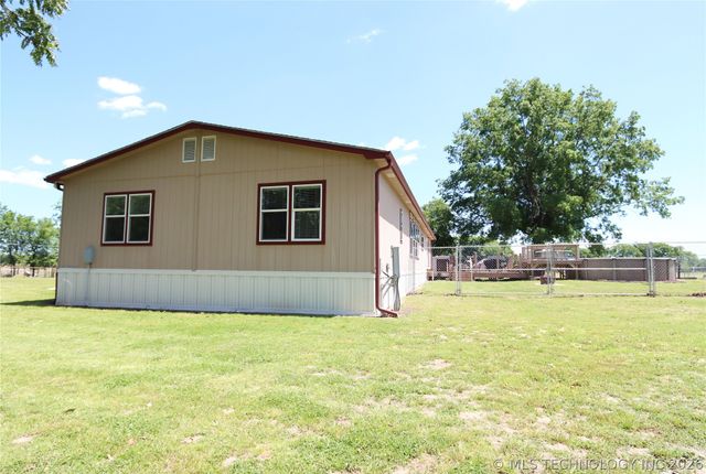 32632 E 710 Road, Wagoner, OK 74467